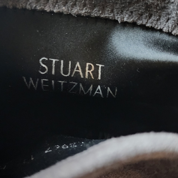 NWOT-Stuart Weitzman Plat Glove Suede Ankle Bootie - Gray - Picture 11 of 12